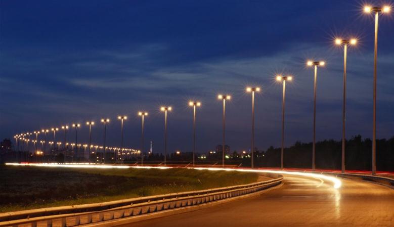 桃子视频在线观看www照明高速公路LED路灯案例实景拍摄